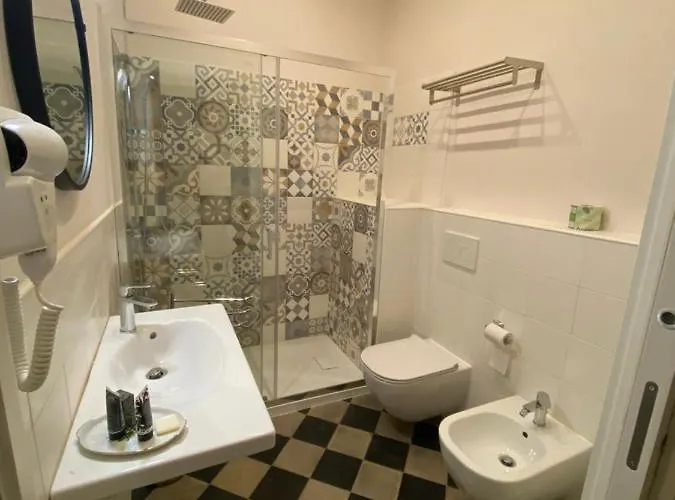 Romeo Luxury 4*