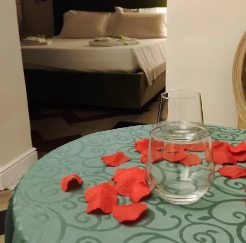 Romeo Luxury Bed & Breakfast 4*
